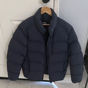 Zara Men's Dark Blue Puffer Jacket